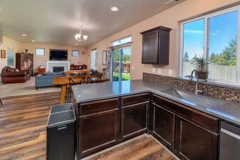 21242 Thornhill Lane Bend OR 97701