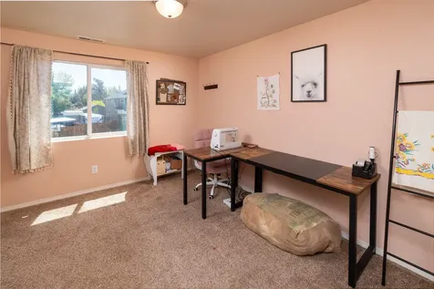 21242 Thornhill Lane Bend OR 97701