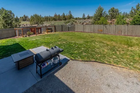 21242 Thornhill Lane Bend OR 97701