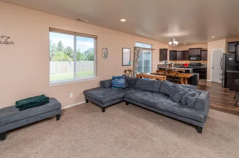 21242 Thornhill Lane Bend OR 97701