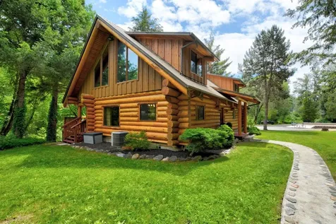 1300 W Evans Creek Road Rogue River OR 97537