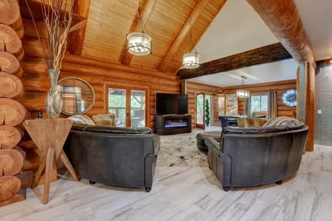 1300 W Evans Creek Road Rogue River OR 97537