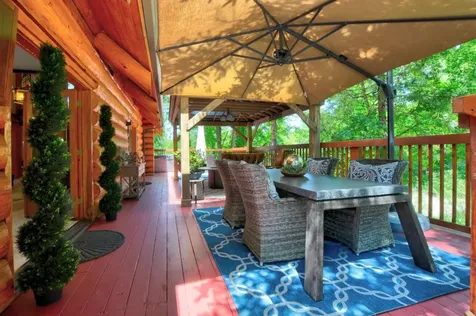 1300 W Evans Creek Road Rogue River OR 97537