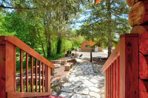 1300 W Evans Creek Road Rogue River OR 97537
