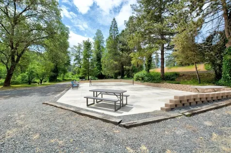 1300 W Evans Creek Road Rogue River OR 97537
