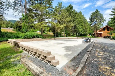 1300 W Evans Creek Road Rogue River OR 97537