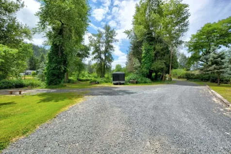 1300 W Evans Creek Road Rogue River OR 97537