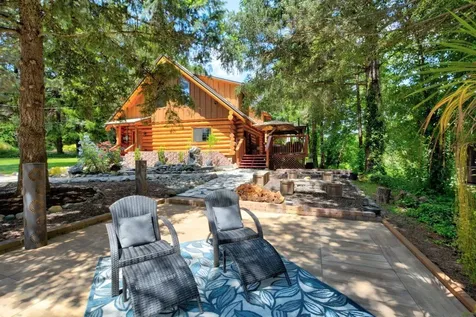 1300 W Evans Creek Road Rogue River OR 97537