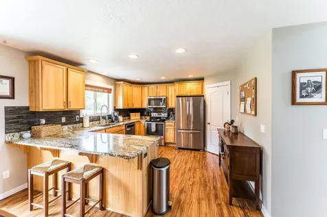 1270 NW Spruce Avenue Redmond OR 97756