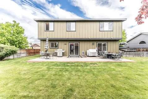 1270 NW Spruce Avenue Redmond OR 97756