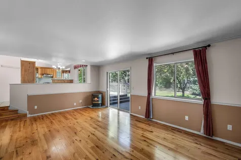 1028 SE Banewood Court Bend OR 97702