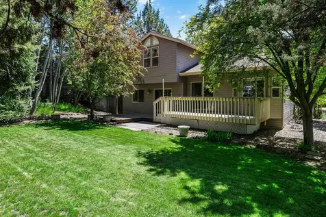1028 SE Banewood Court Bend OR 97702