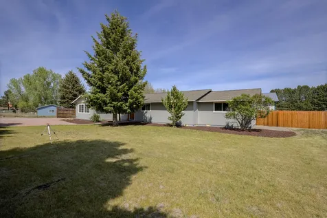 3698 NW Helmholtz Way Redmond OR 97756
