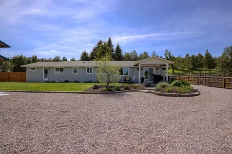 3698 NW Helmholtz Way Redmond OR 97756