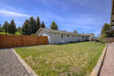 3698 NW Helmholtz Way Redmond OR 97756