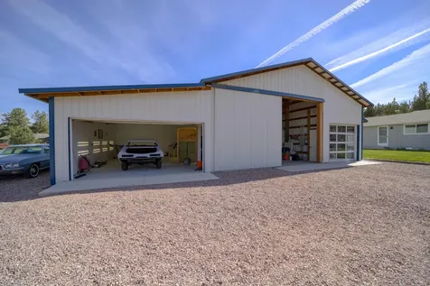 3698 NW Helmholtz Way Redmond OR 97756