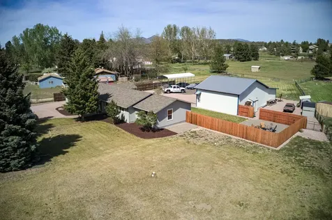 3698 NW Helmholtz Way Redmond OR 97756