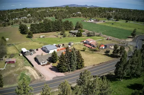 3698 NW Helmholtz Way Redmond OR 97756