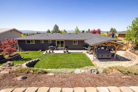1235 Hilton Drive Klamath Falls OR 97603