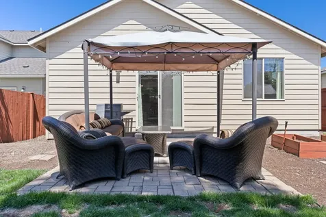 21191 SE Kayla Court Bend OR 97702
