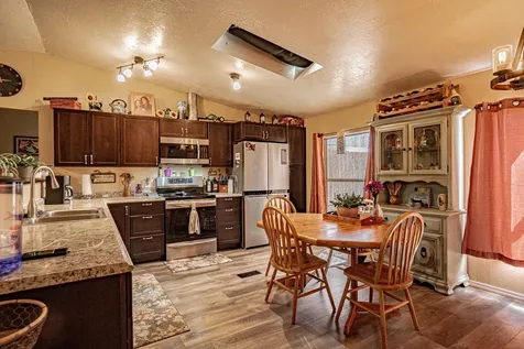 444 E Dutton Road Eagle Point OR 97524