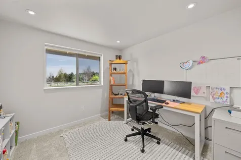 66549 Ponderosa Loop Bend OR 97703