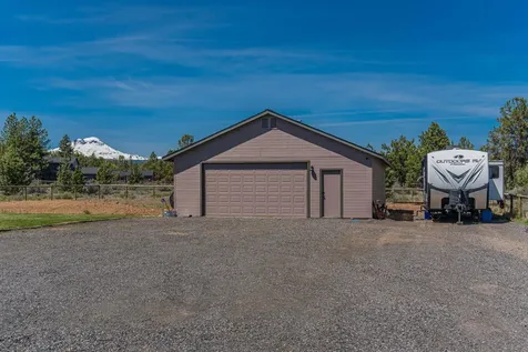66549 Ponderosa Loop Bend OR 97703