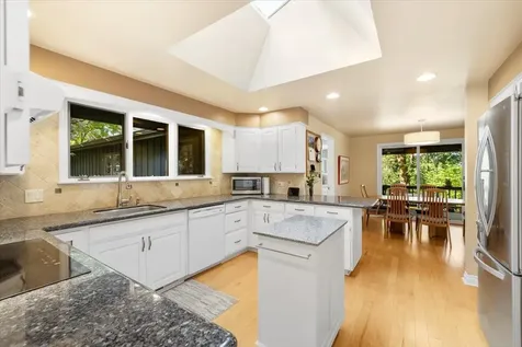 310 El Camino Way Grants Pass OR 97526