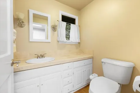 310 El Camino Way Grants Pass OR 97526