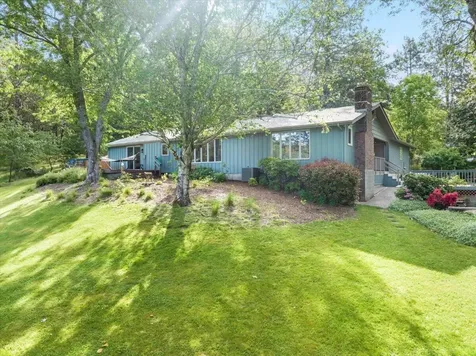 310 El Camino Way Grants Pass OR 97526