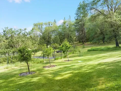 310 El Camino Way Grants Pass OR 97526