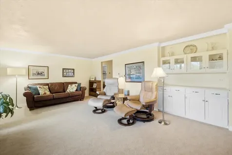 310 El Camino Way Grants Pass OR 97526