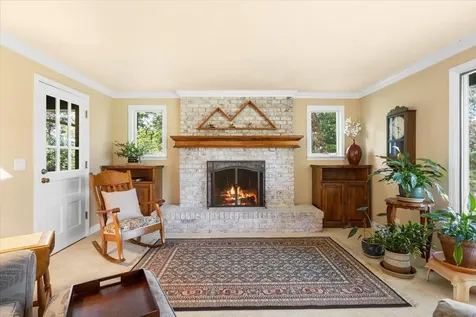 310 El Camino Way Grants Pass OR 97526