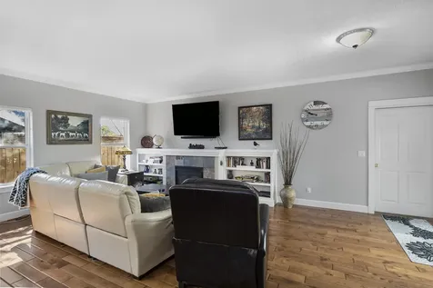 20627 Jayhawk Lane Bend OR 97702