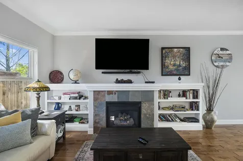 20627 Jayhawk Lane Bend OR 97702