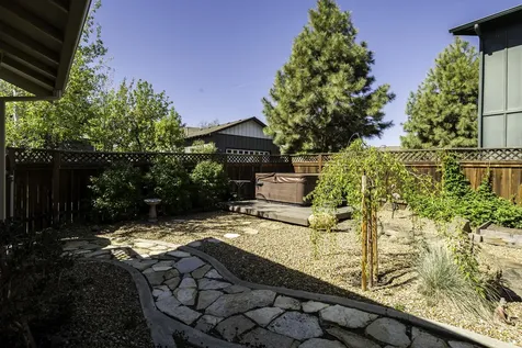 20627 Jayhawk Lane Bend OR 97702