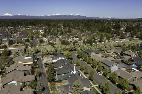 20627 Jayhawk Lane Bend OR 97702