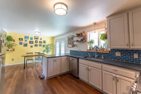 1231 NE Viking Avenue Bend OR 97701