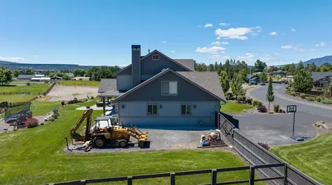 344 NW Saddle Ridge Loop Prineville OR 97754