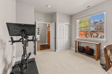 20753 Kilbourne Loop Bend OR 97701