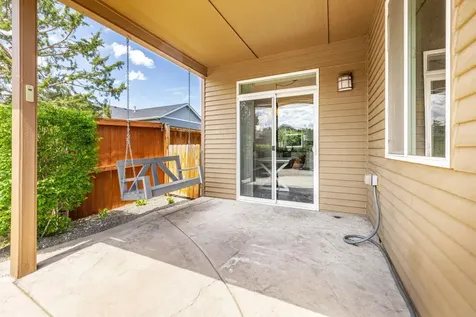 20753 Kilbourne Loop Bend OR 97701