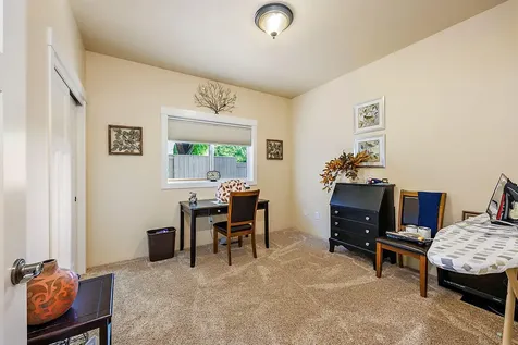 1229 Quail Hollow Drive Medford OR 97504