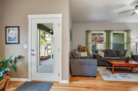 1229 Quail Hollow Drive Medford OR 97504