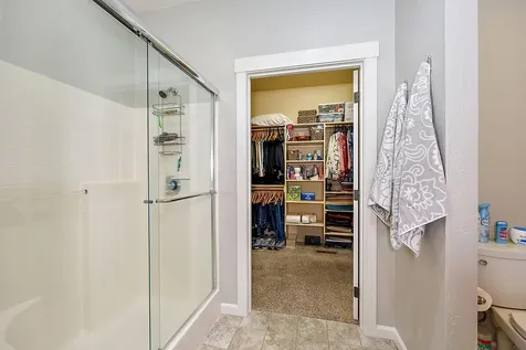 1229 Quail Hollow Drive Medford OR 97504