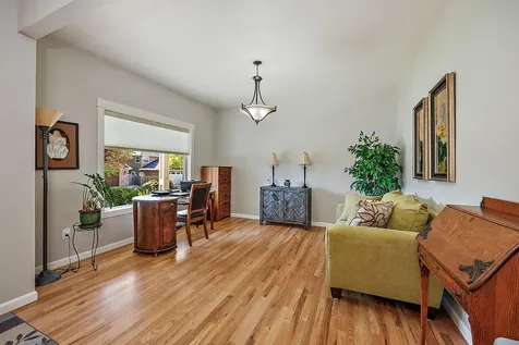 1229 Quail Hollow Drive Medford OR 97504