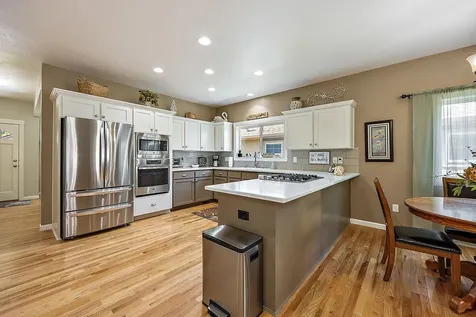 1229 Quail Hollow Drive Medford OR 97504