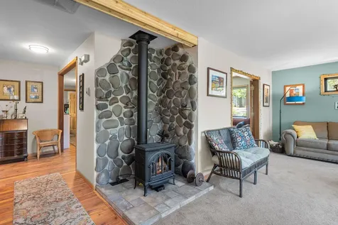 2880 NE Lotno Drive Bend OR 97701