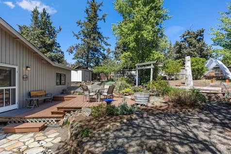 2880 NE Lotno Drive Bend OR 97701