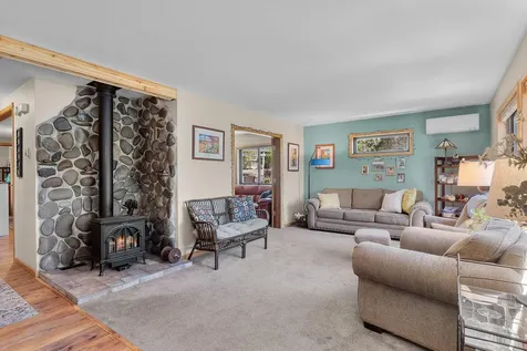 2880 NE Lotno Drive Bend OR 97701