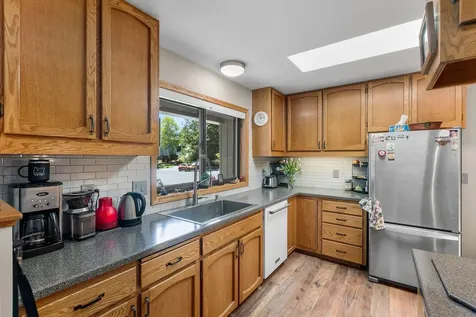 2880 NE Lotno Drive Bend OR 97701